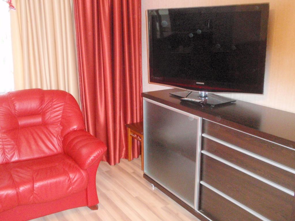 Central Cietoksna Street Apartment Daugavpils Room photo